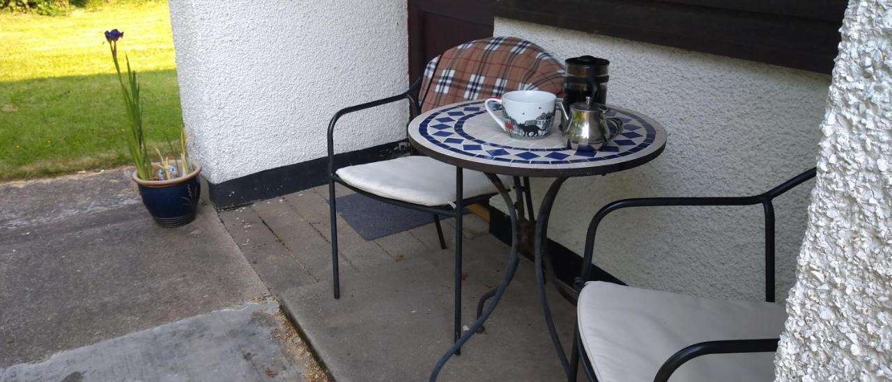 Aquila Retreats Bed and Breakfast Comrie Exteriör bild