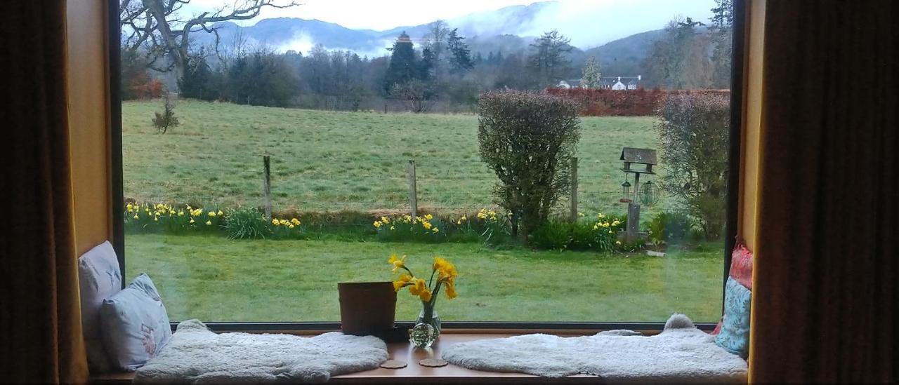 Aquila Retreats Bed and Breakfast Comrie Exteriör bild